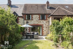 Photo 25- click for photo gallery